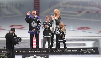 LA Kings na Višňovského nezabudli, uctili si ho ako legendu