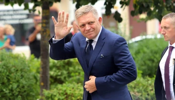 Voľby by v septembri podľa volebného modelu vyhral Smer. V parlamente by sa ocitli aj Republika a Demokrati