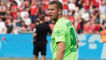 Kiel obral o body úradujúceho majstra, Javorček nebol na súpiske. Zo slovenského súboja vzišiel víťazne Vavro