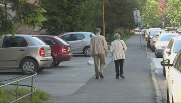 Vdovy a vdovcov oberá štát za to, že nevychovali viac detí. V parlamente je petícia za zmenu zákona
