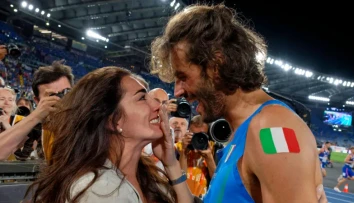 Dojímavé gesto: Olympionik stratil obrúčku v Seine, manželke napísal romantický odkaz