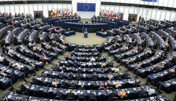 Je to oficiálne. Európska únia otvorila prístupové rokovania s Ukrajinou a Moldavskom