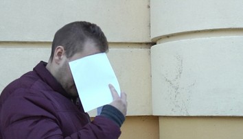 Vydieral zámožnú rodinu a chytil sa do policajnej pasce