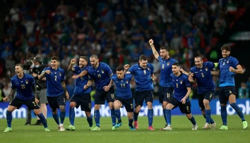 Nezastaviteľní Taliani porazili Angličanov a stali sa majstrami Európy