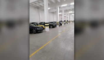 Luxusné autá, čln aj šperky. To všetko zaistili policajti počas vyšetrovaní rôznych prípadov