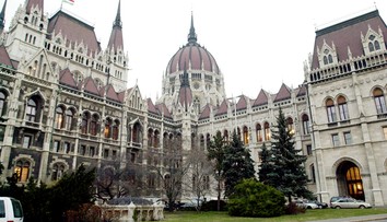 V Maďarsku vzniká nové hnutie Sila a odhodlanie s rasistickým programom