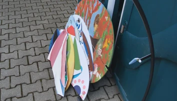 Veľkonočnú výzdobu pripravovali školáci dlhé týždne. Vandali ju zničili za pár minút