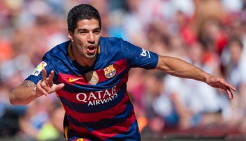 Barcelona vďaka hetriku Suareza obhájila španielsky titul