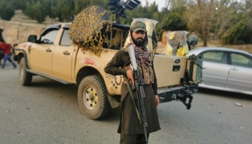 Ďalší zákaz Talibanu. Mravnostná polícia spálila mnoho hudobných nástrojov, hudba má mať na mladých zlý vplyv