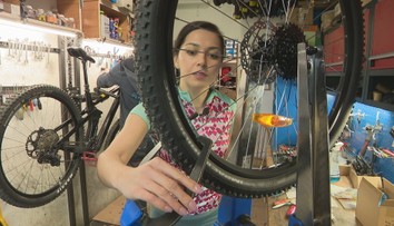 Pred prvou jazdou nezabudnite na generálku bicykla. Zisťovali sme, koľko vyjde a čo vám nesmie chýbať