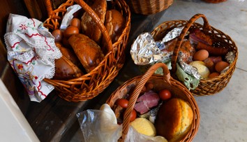 Ľudia sa nemusia obávať. Potravín, bez ktorých si nevieme predstaviť Veľkú noc, bude dostatok