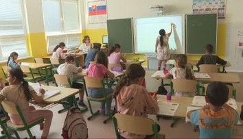 Začína sa nový školský rok, niektoré školy budú učiť po novom