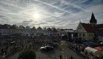Bardejov plný stánkov a výstav. Začal sa jeden z najväčších a najstarších jarmokov na Slovensku