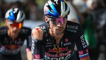 Z Tour de France odstúpil jeden z favoritov na celkový triumf. Slovinský cyklista sa nevyhol hromadnému pádu