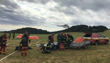 Lesný požiar pri obci Bystrá sa podarilo dostať pod kontrolu