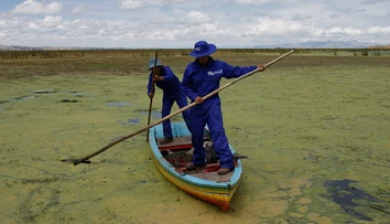 V Peru spustili projekty zamerané na vyčistenie jazera Titicaca