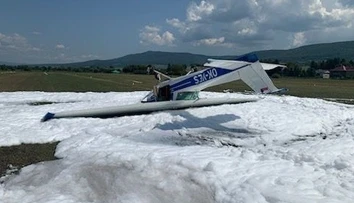 Na letisku v Kamenici nad Cirochou havarovalo lietadlo. Okrem pilota skončila v nemocnici aj navigátorka
