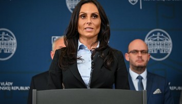 Ministerka Dolinková odmieta rozhodnúť o potratovej tabletke. Má to spraviť koaličná rada