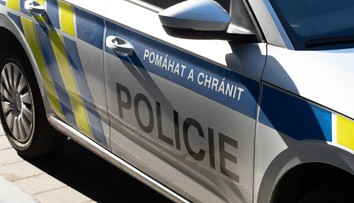 V Ústí nad Labem našli v kontajneri novorodenca. Páchateľ ho tam zrejme nechal živého