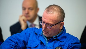 Obnovené pojednávanie s údajným bosom gangu sýkorovcov museli prerušiť. Na súde je nahlásená bomba