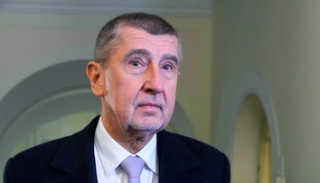 Ak vyhráte, vezmem si flintu a vydám sa na svoj posledný lov. A. Babišovi sa vyhrážajú smrťou