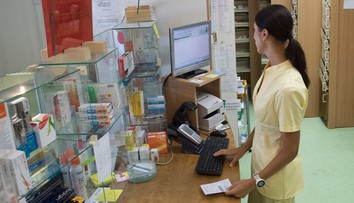 Lacné lieky sú rovnako účinné, ako tie drahé, tvrdí šéf Slovenskej lekárnickej komory