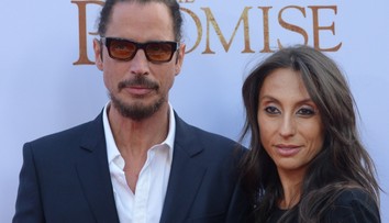 Manželka zosnulého Chrisa Cornella mu napísala list. Z týchto slov mrazí