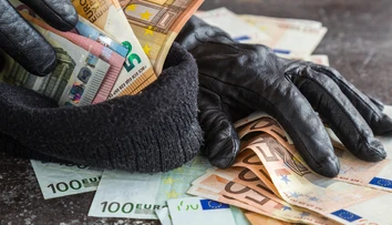 Nečakaný zvrat počas lúpeže: Lupič napokon utekal ped predavačkou, ktorá vytasila nôž