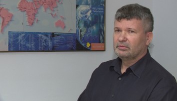 Muž tvrdí, že finančná správa mu ukradla nápad. Teraz sa mu vyhrážajú