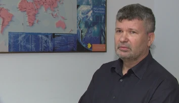 Muž tvrdí, že finančná správa mu ukradla nápad. Teraz sa mu vyhrážajú