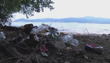 Samá špina a smeti. Na Zemplínskej šírave majú hlavu v smútku z nezodpovedných ľudí