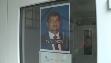Jeho starostovanie bolo poznačené kontroverziou aj škandálmi, ale ľudia mali Atilu Géňu radi