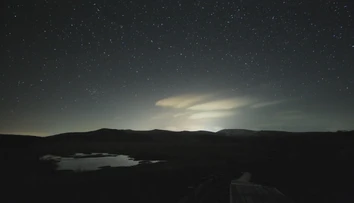 Najaktívnejší meteorický roj čoskoro pokryje oblohu. Uvidieť ho môžete aj vy