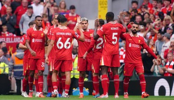 Londýnske derby ovládla Chelsea, zobudil sa i Tottenham. Liverpool na čele rebríčka predbehol City