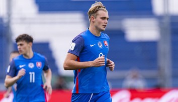 VIDEO: Mládežnícky reprezentant sa v Česku uviedol gólovou sólo akciou. Na krajana nadviazal i Čmelík