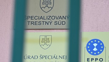 ÚŠP v posledných dňoch obvinila aj blízkeho spolupracovníka premiéra. Fico to považuje za nezmysel