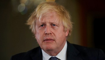 Boris Johnson bez práce dlho neostal. Bude písať pre britský bulvárny denník