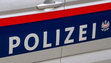 Slovák v plastovom overale spôsobil vo Viedni výbuch. Polícia ho vzala do väzby
