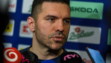 Všetci naši súperi majú výhodu. Vo vyspelých krajinách ani nevedia, že prebieha kvalifikácia, vravel Frühauf