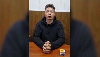 Prípad Pratasevič: Dispečer, ktorý komunikoval s posádkou lietadla, zmizol