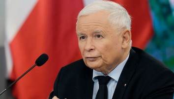 Poľskí senátori zriadili komisiu na vyšetrenie obvinení zo sledovania opozície