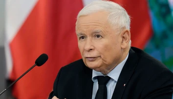Poľskí senátori zriadili komisiu na vyšetrenie obvinení zo sledovania opozície