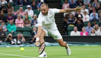 Wimbledon je na frajerské zábery ako stvorený. Tieto výmeny sa dá pozerať donekonečna