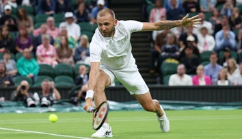 Wimbledon je na frajerské zábery ako stvorený. Tieto výmeny sa dá pozerať donekonečna