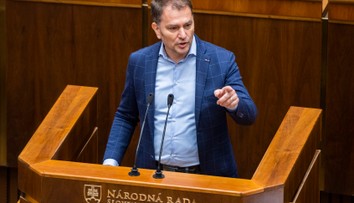Parlament schválil platy lekárov, Matovič ich v rozprave označil za vydieračov