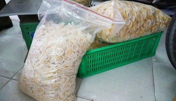 Polícia rozbila nehorázny gang, ktorý predával použité kondómy