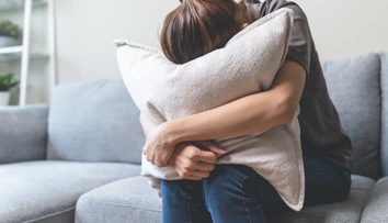 Odborníci radia: Tieto zlozvyky spúšťajú a posilňujú úzkosti