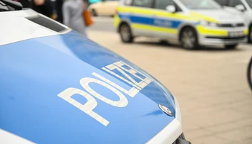 Páchateľ postrelil na ulici v Berlíne muža, pátra po ňom polícia