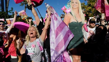 Súd ukončil opatrovníctvo speváčky Britney Spears