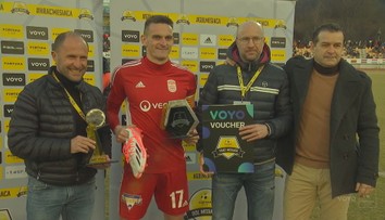 Trofej je v zaslúžených rukách. Víťazom ankety VOYO Hráč mesiaca sa stal R. Polievka